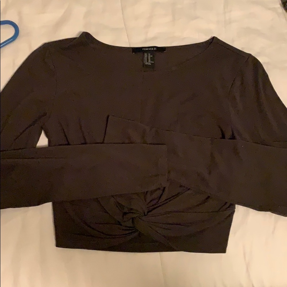 Dark green long sleeve crop top. Worn once.